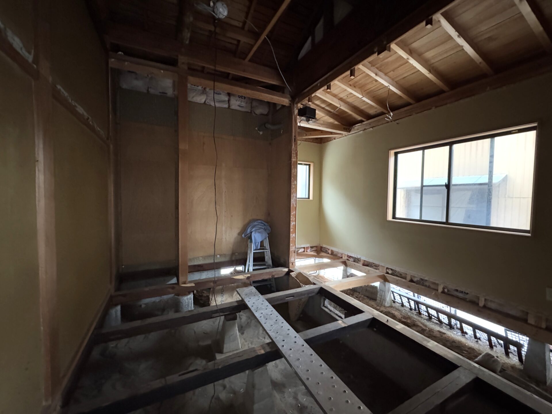 三条市│使用していない和室を活かし、これからの子供部屋へ。の施工写真3